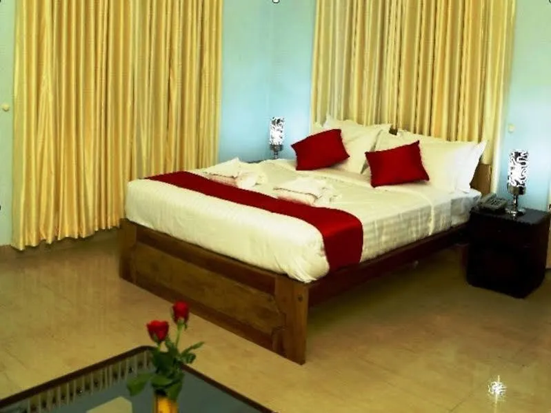 Aruvi Resort Munnar
