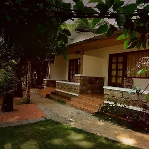 https://glenmore-resorts.hotels-munnar.com